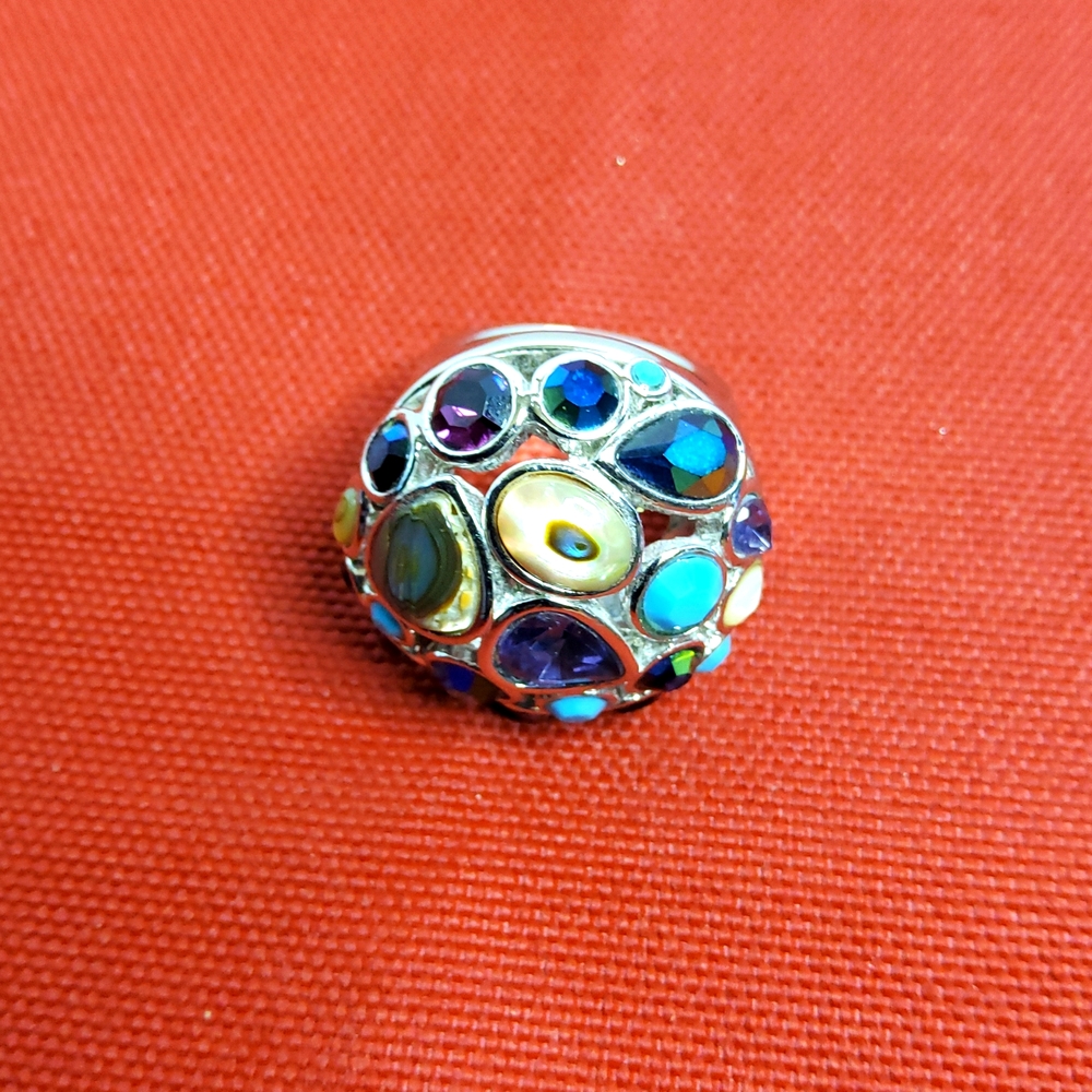 NWOT lia Sophia multicolored ring